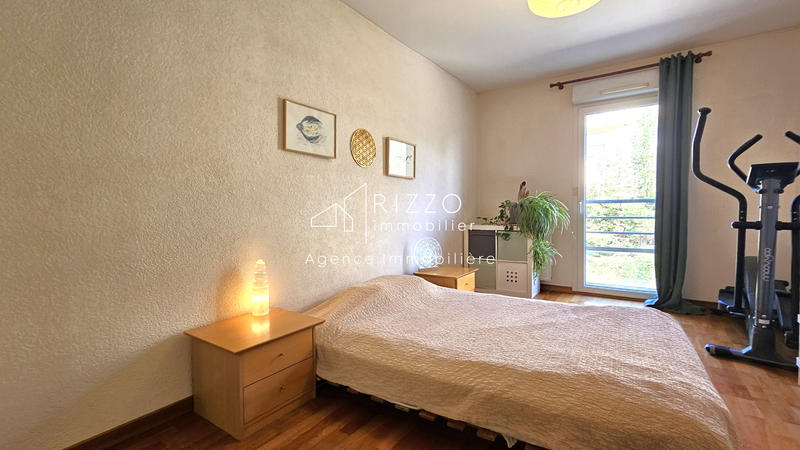 Appartement - 111 m² - 5 pièces