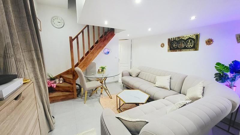 Maison - 63 m² - 6 pièces