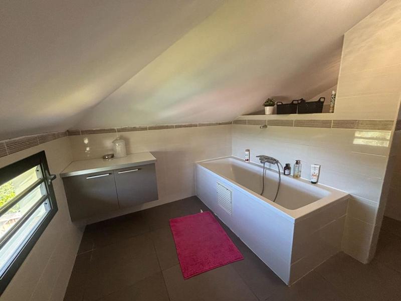 Villa - 166 m² - 5 pièces