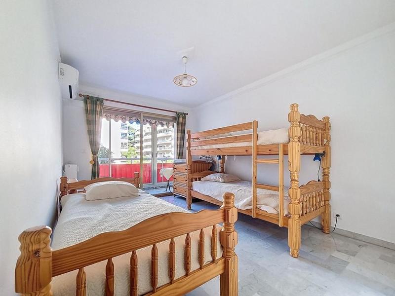 Appartement - 84 m² - 3 pièces