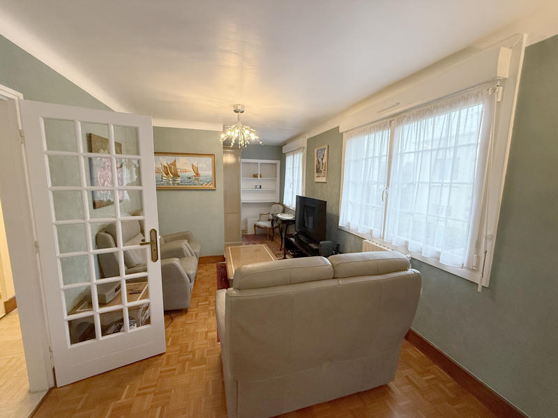 Maison - 123 m² - 6 pièces