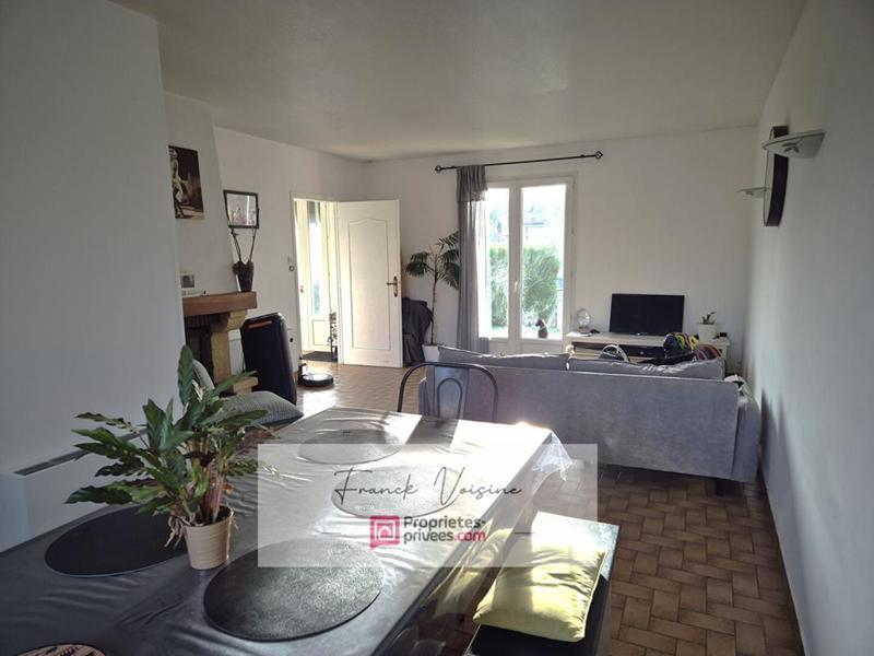 Maison - 87 m² - 7 pièces