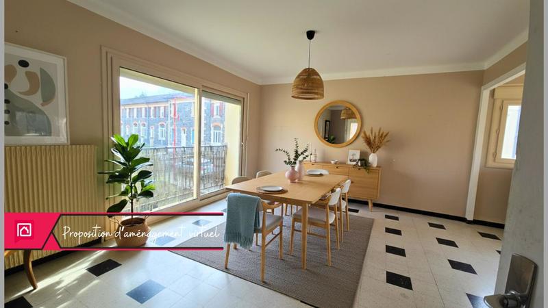 Maison - 96 m² - 5 pièces