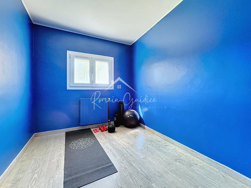 Maison - 142 m² - 5 pièces