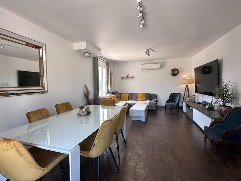 Maison - 103 m² - 5 pièces