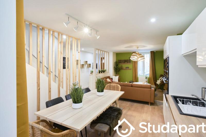 Chambre - 15 m² - 1 pièce