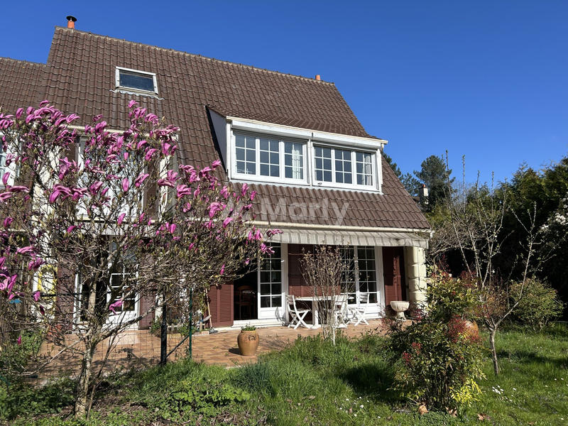 Maison - 146 m² - 6 pièces