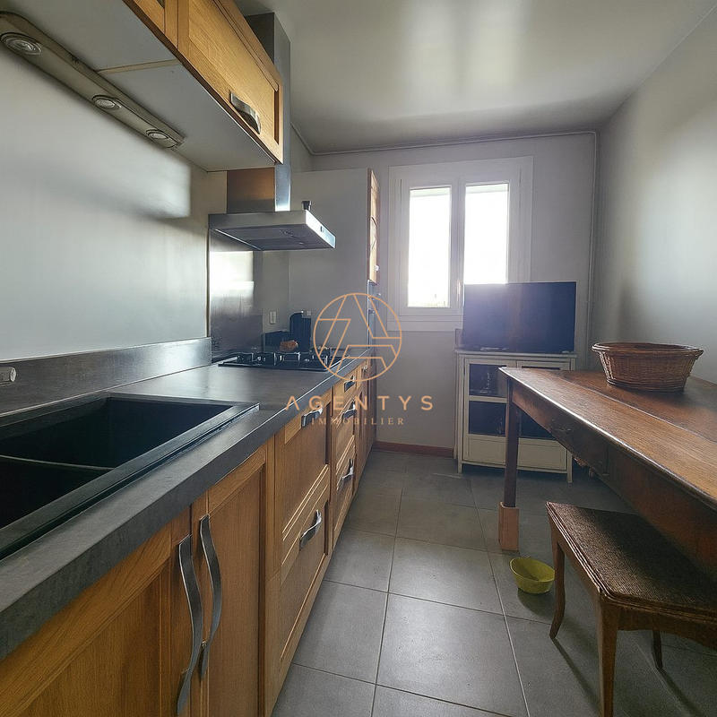 Appartement - 84 m² - 4 pièces