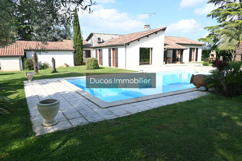 Maison - 156 m² - 5 pièces