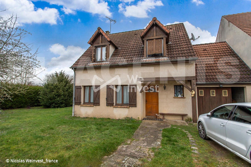 Maison - 90 m² - 6 pièces