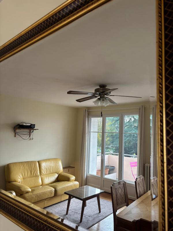 Appartement - 77 m² - 3 pièces