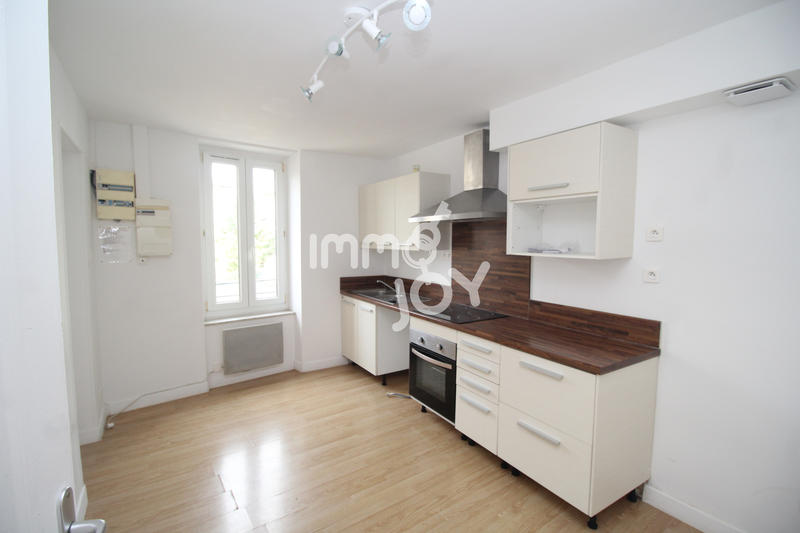 Appartement - 83 m² - 4 pièces