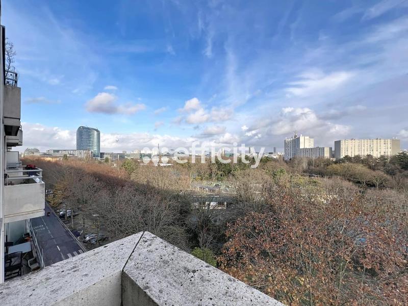 Appartement - 107 m² - 5 pièces