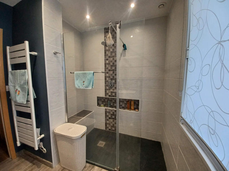 Maison - 128 m² - 6 pièces