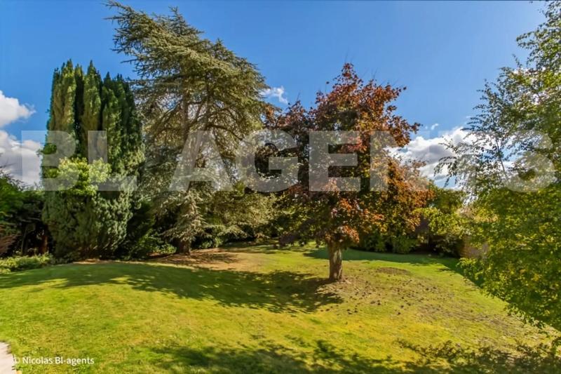 Maison - 182 m² - 6 pièces