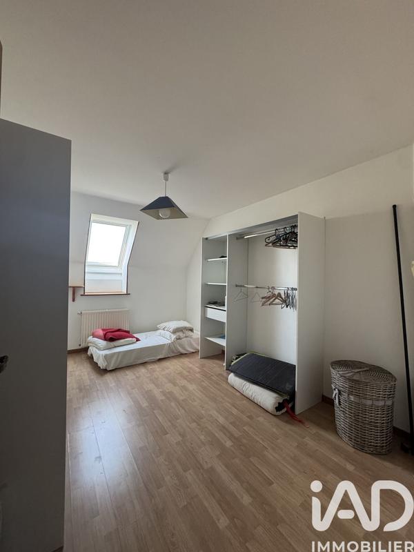 Maison - 213 m² - 10 pièces