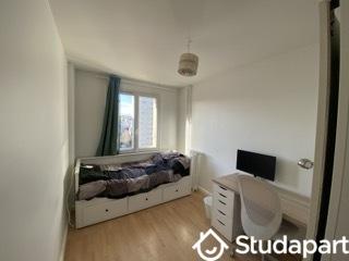 Chambre - 10 m² - 1 pièce