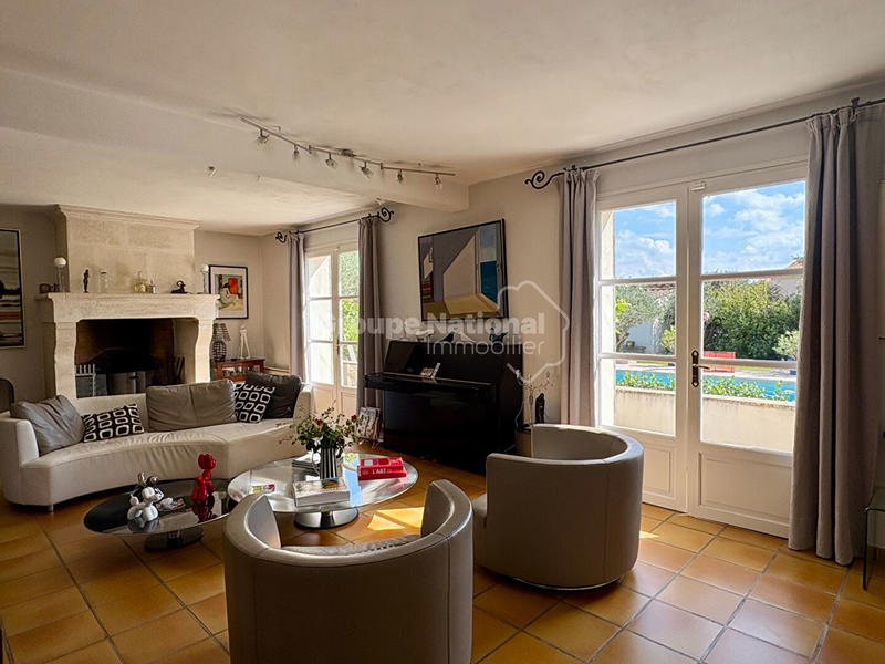 Maison - 195 m² - 7 pièces