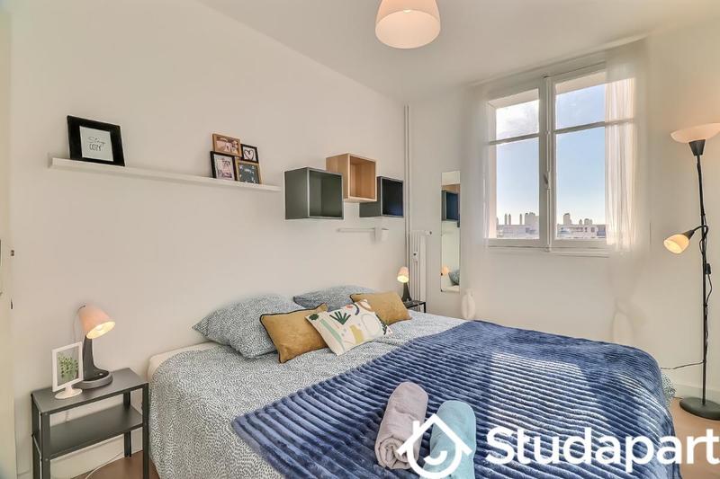 Chambre - 11 m² - 1 pièce