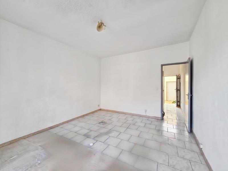 Immeuble - 162 m² - 7 pièces