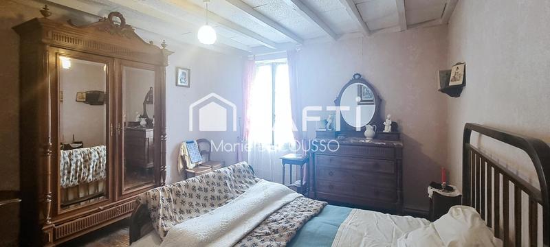 Maison - 237 m² - 8 pièces