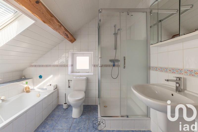 Maison - 164 m² - 8 pièces