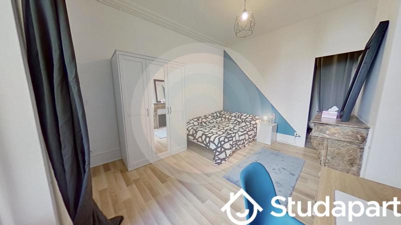 Chambre - 12 m² - 1 pièce