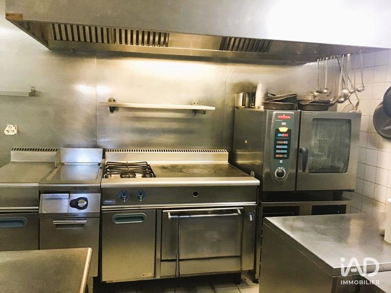 Local commercial - 212 m²