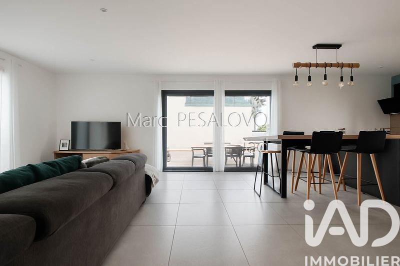 Maison - 106 m² - 4 pièces