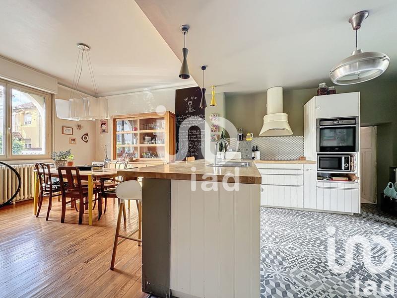 Maison de ville - 207 m² - 6 pièces