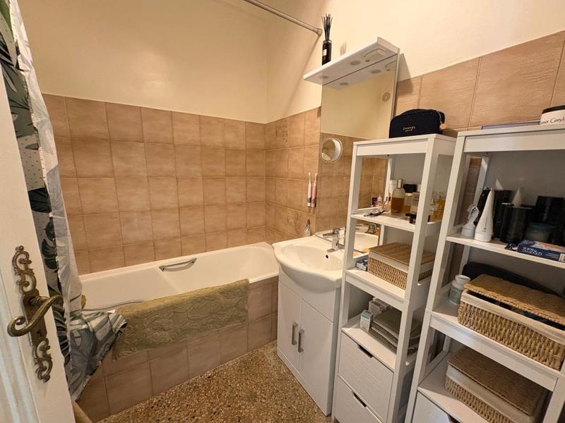 Appartement - 76 m² - 3 pièces