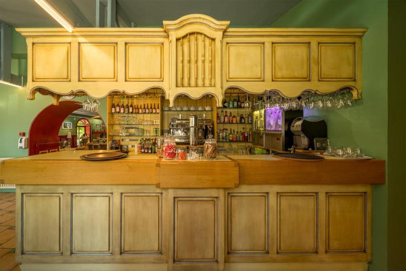 Fonds de commerce - 1 525 m²