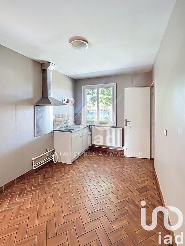 Maison - 94 m² - 6 pièces