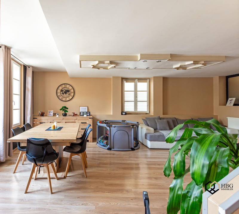 Triplex - 139 m² - 5 pièces