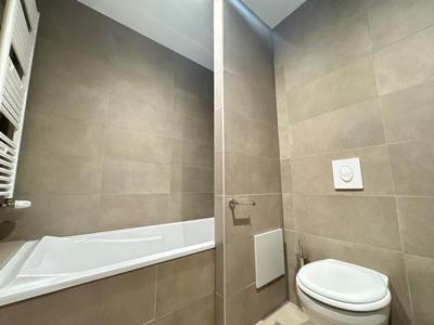 Appartement - 77 m² - 3 pièces