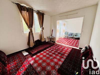 Appartement - 79 m² - 5 pièces