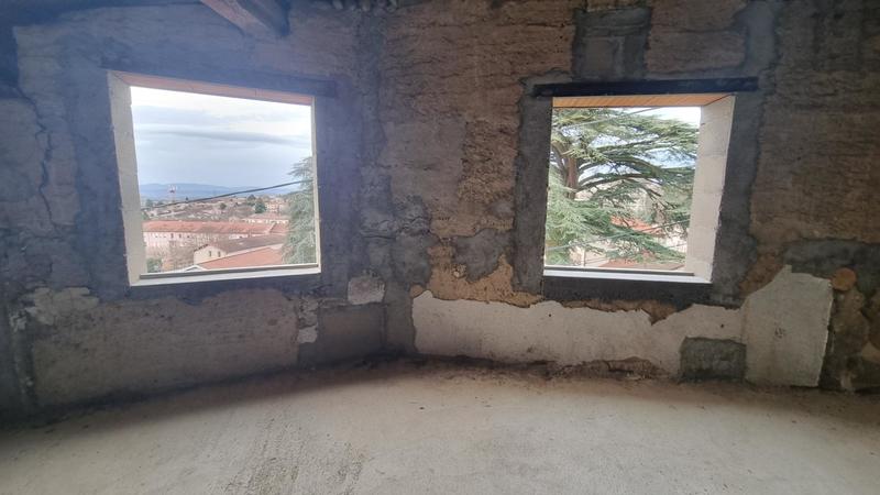 Maison - 138 m² - 5 pièces