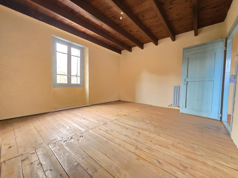 Maison - 122 m² - 4 pièces