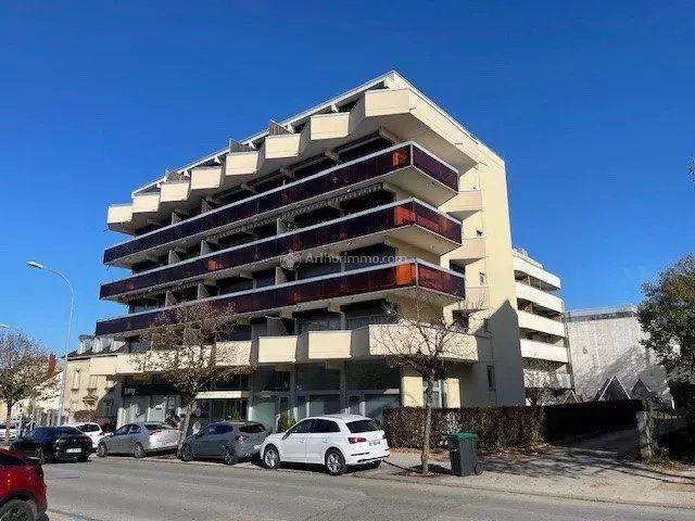 Appartement - 83 m² - 3 pièces