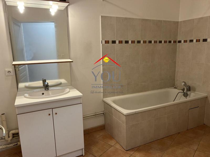 Appartement - 72 m² - 2 pièces