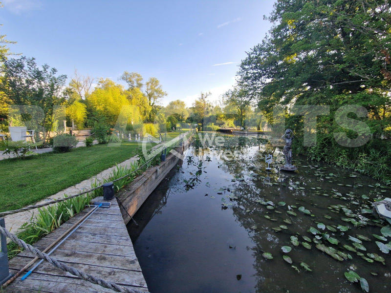 Châlet - 193 m² - 7 pièces