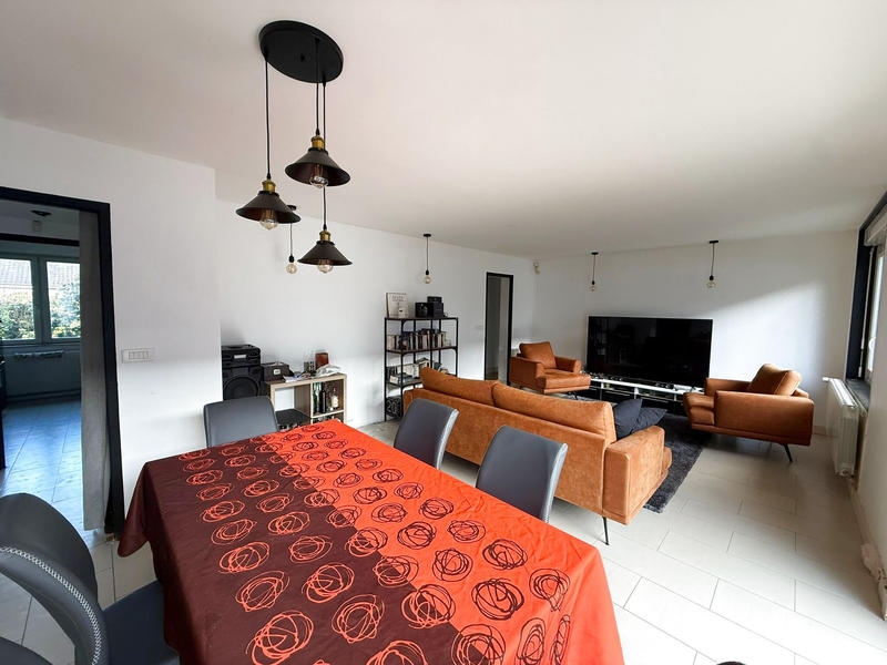 Maison - 145 m² - 6 pièces