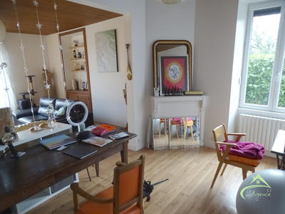 Maison ancienne - 179 m² - 7 pièces