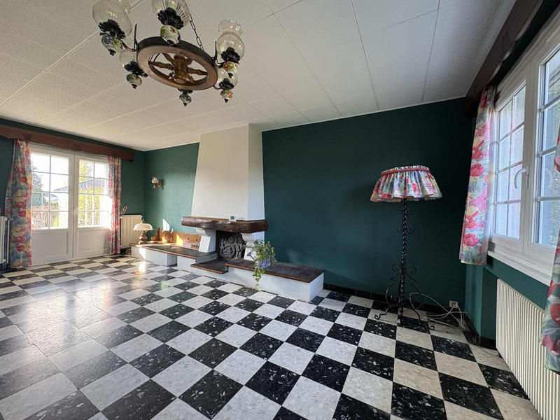 Maison - 94 m² - 6 pièces