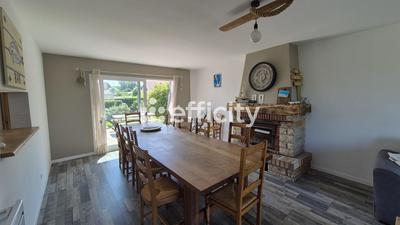 Maison - 150 m² - 5 pièces