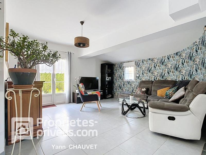 Maison - 99 m² - 4 pièces