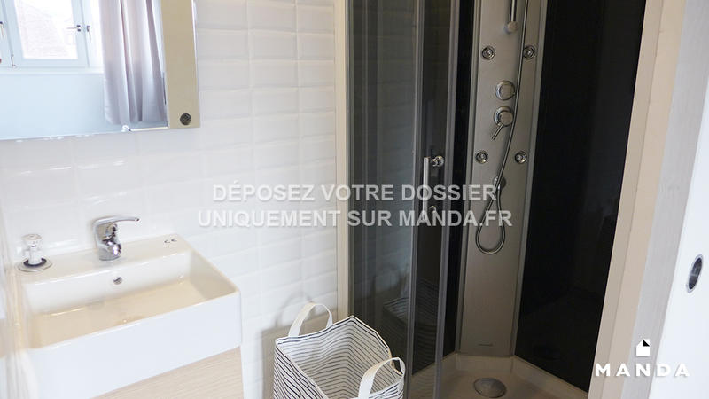 Chambre - 12 m² - 4 pièces