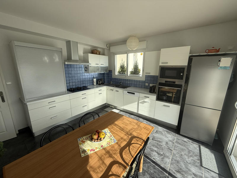 Villa - 215 m² - 7 pièces