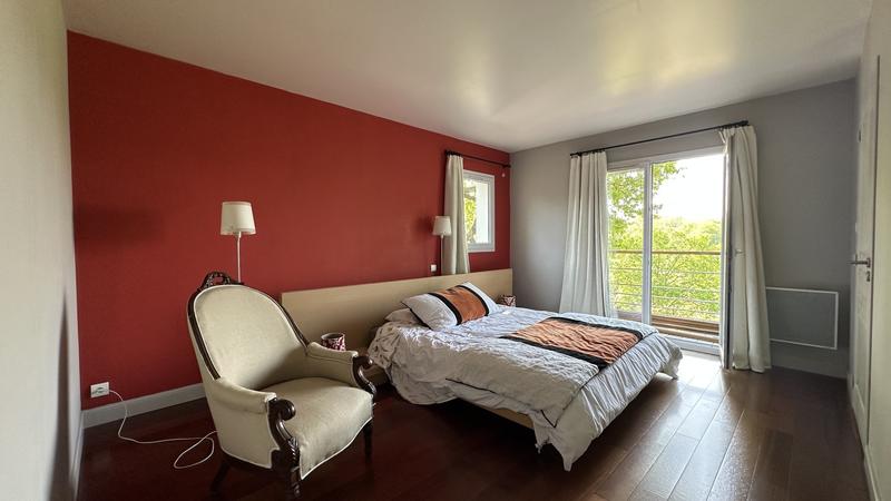 Maison d'architecte - 240 m² - 6 pièces