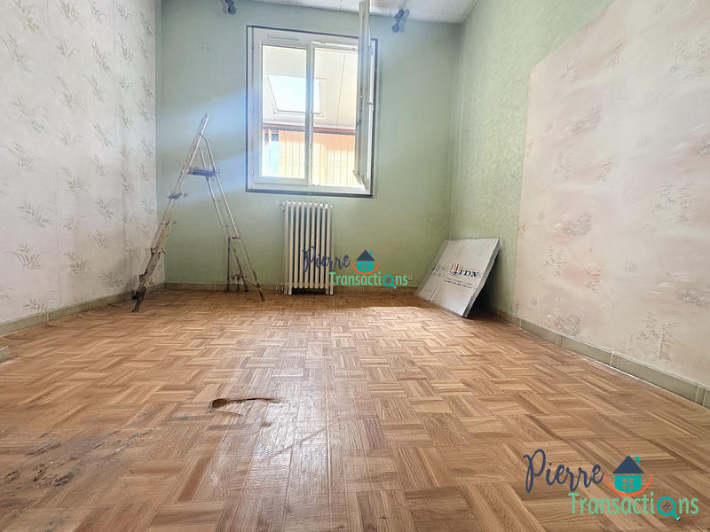 Maison - 105 m² - 4 pièces